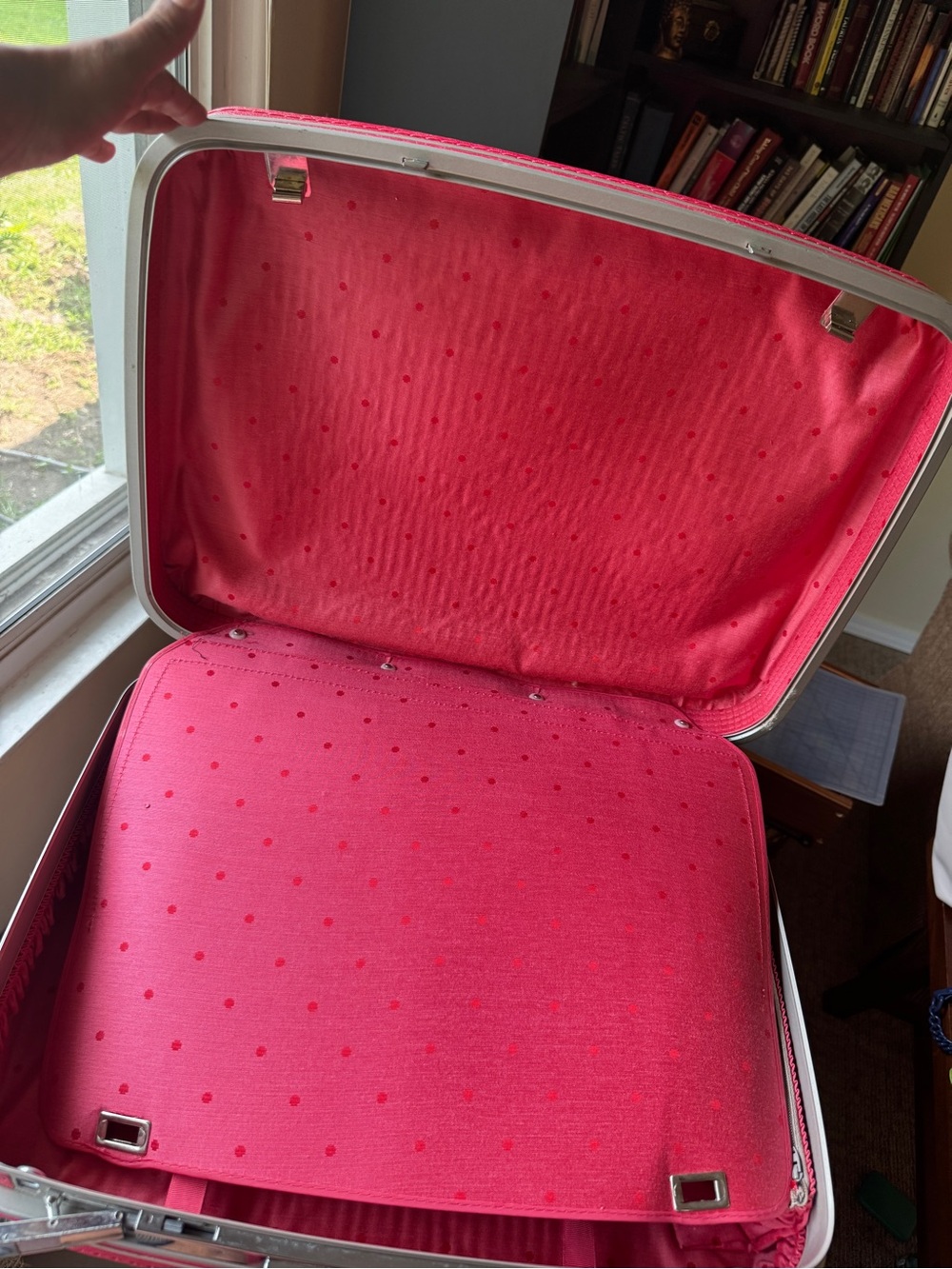 Samsonite Hot Pink Structured Cosmetic Case - Picture 7 of 11